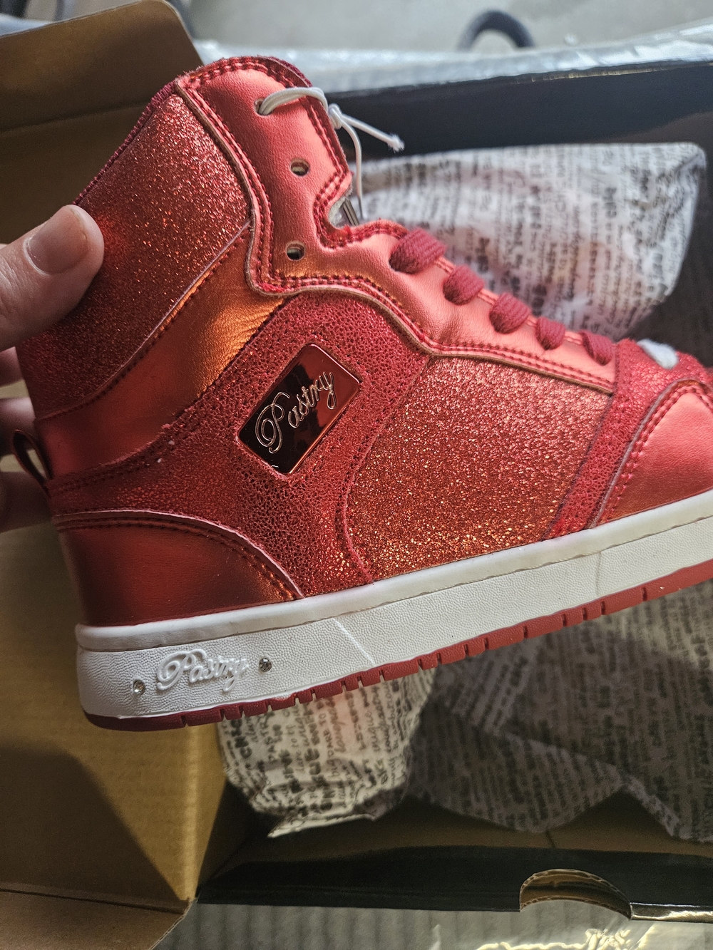 Pastry Dance Shoes - Red Glitter